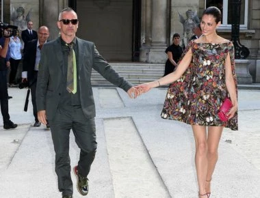 Ο ερωτευμένος Έρος Ραματσότι στην Μύκονο (Φωτο)